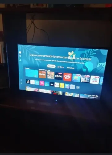 Smart TV Samsung LED 32" H5000F, Tizen HDR PurColor Wi-FI, pouquíssimo uso, na garantia
