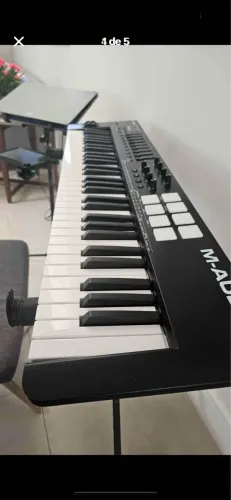 teclado midi controlador m-audio