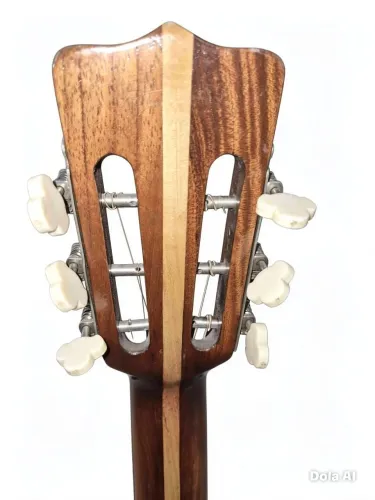 Violão delveque
