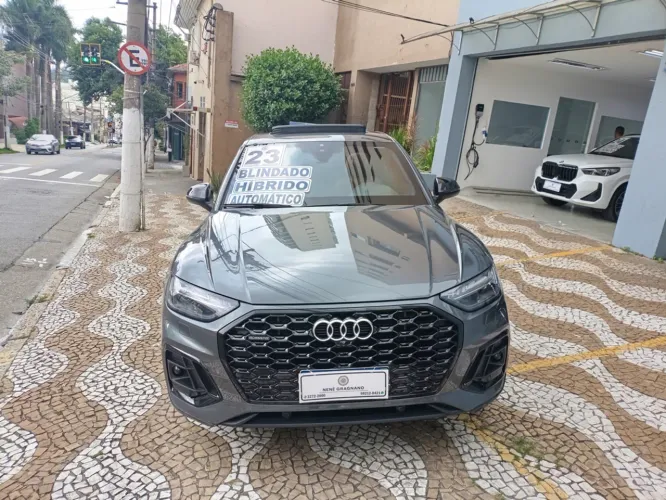 Audi Q5 SB P Black. 2.0 TFSIe S.tr. QT (hib.) 2023