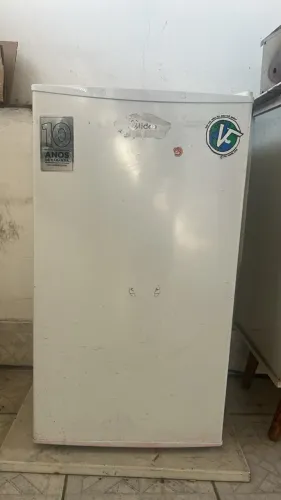 Frigobar Midea