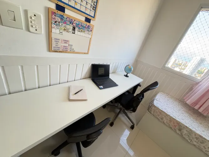 Mesa Escrivaninha ampla 1,90m Sob Medida | Home Office | 2 Pessoas