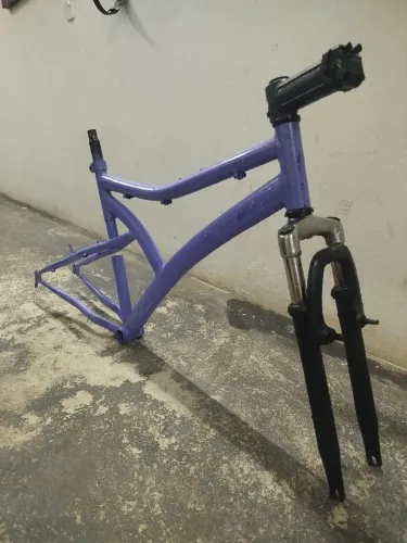 Quadro de Bike Roxo + Suspensão + Mesa - Bom Estado
