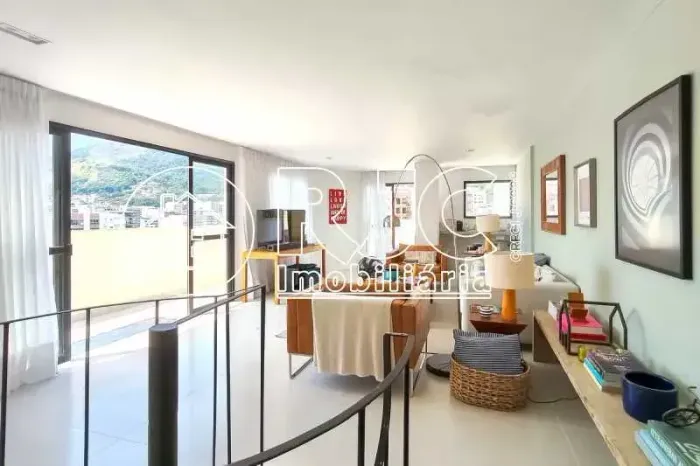 Duplex para venda com 200 metros quadrados com 4 quartos em Tijuca - Rio de Janeiro - RJ