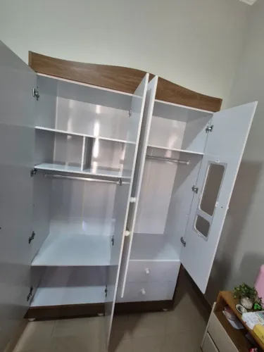 Guarda roupa Infantil 300,00 cada