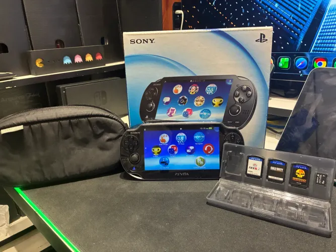 PS VITA FAT