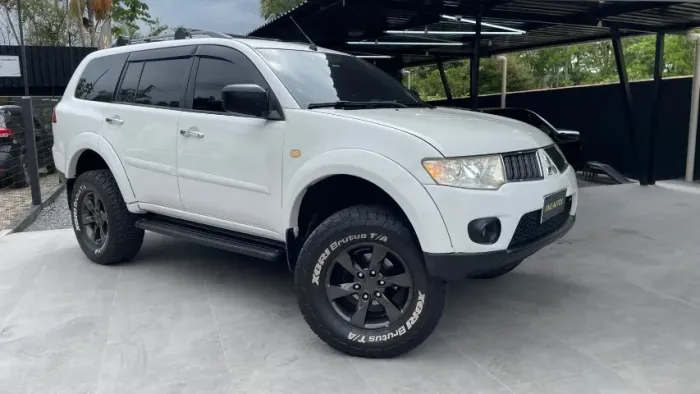 Mitsubishi Pajero Dakar 3.2 4X4 T.i. Dies. 5P Aut. 2012