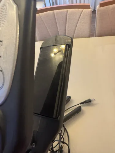 Vendo 2 chapinhas em excelente estado ( ambas esquentam muito)