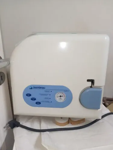 Autoclave odontológico CRISTÓFOLI, em perfeito estado, 21 Litros