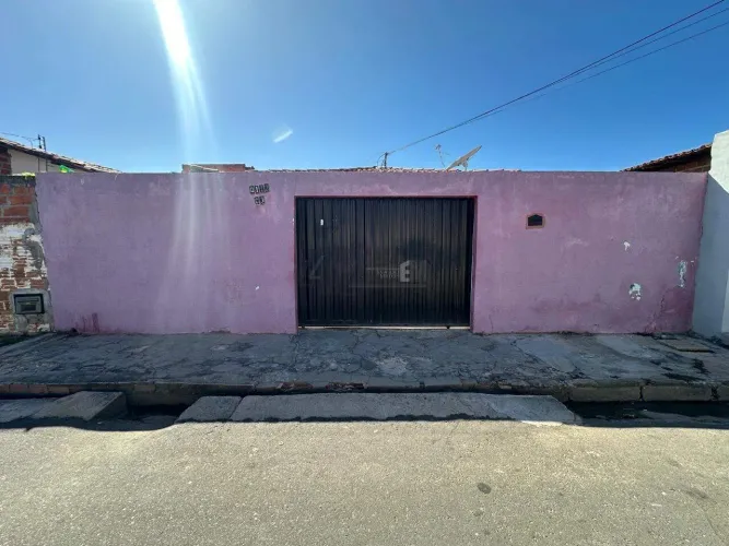 Casa à venda, 3 quartos, 3 vagas, Itararé - Teresina/PI
