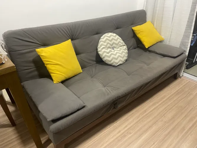 Sofá cama retrátil 