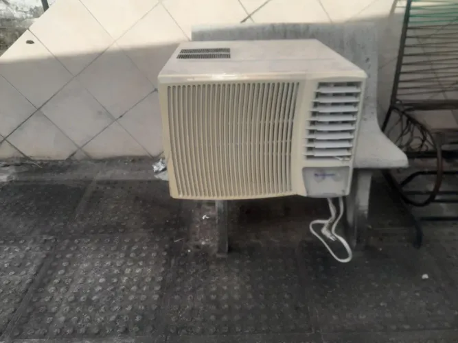 Ar-condicionado  springer 12000btus 