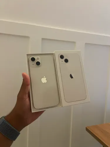 iPhone 13