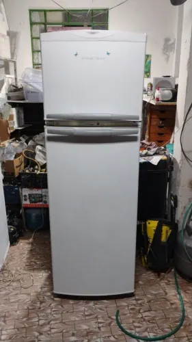 Geladeira Frost Free Brastemp 