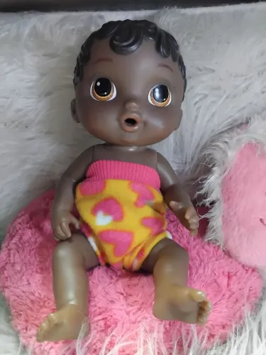 Boneca beby laf negra linda