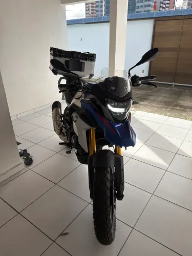 BMW GS310 em estado de zero