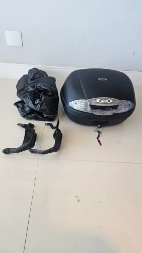 BAU GIVI 45 LITROS + SUPORTE DO BAU + PROTETOR DE MÃO SCAN + CAPA PARA MOTO.