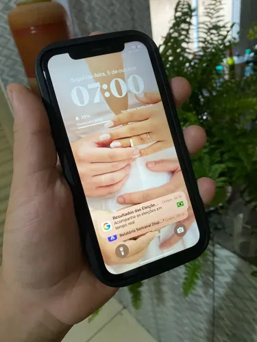 Celular IPhone XR 64GB