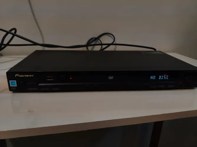 DVD Pioneer 400V