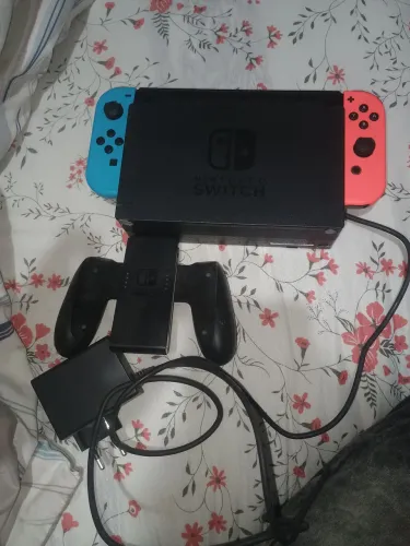 Nintendo Swift semi-novo vem com jogos instalados
