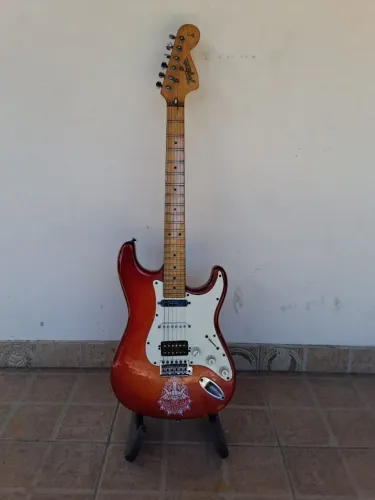 Tagima Stratocaster modificada c/ DiMarzio Tone Zone + Seymour Duncan