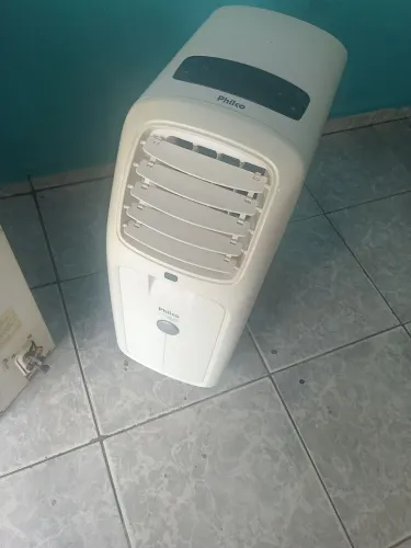 Ar-condicionado portátil 11mil btu