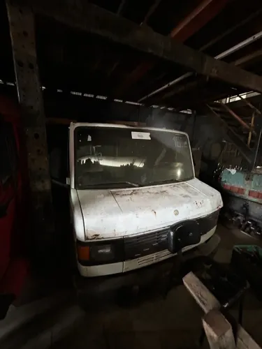 Cabine Mercedes 719