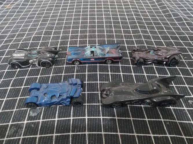 Conjunto com 5 Hotwells Batman