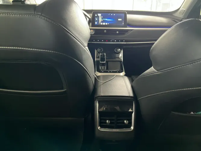 Chery Tiggo 8 TXS 1.6 Turbo Tgdi AUT 2022