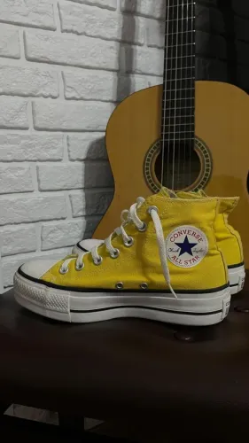 All Star Original - amarelo, cano alto, plataforma