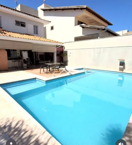 Casa com 4 dormitórios à venda, 228 m² por R$ 1.500.000,00 - Residencial Villaggio I - Bau