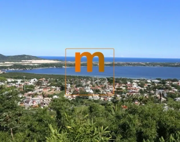 Apartamento à Venda em Lagoa da Conceição, Florianópolis - SC