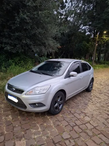 Ford Focus 1.6 S/se/se Plus Flex 8v/16v 5P 2011
