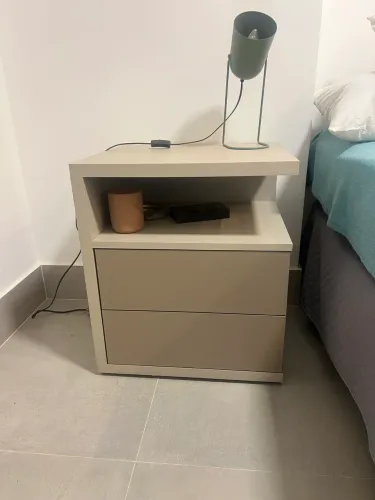Mesa de Cabeceira Alto Padrão