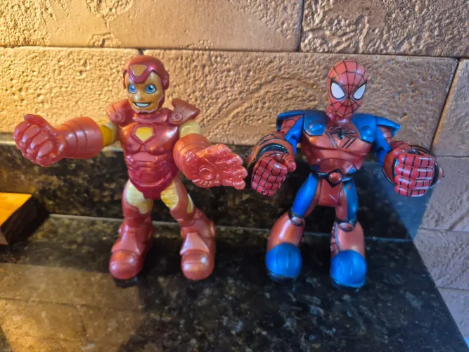 LOTE DUPLA BONECOS MARVEL TOY BIZ HOMEM ARANHA E HOMEM DE FERRO