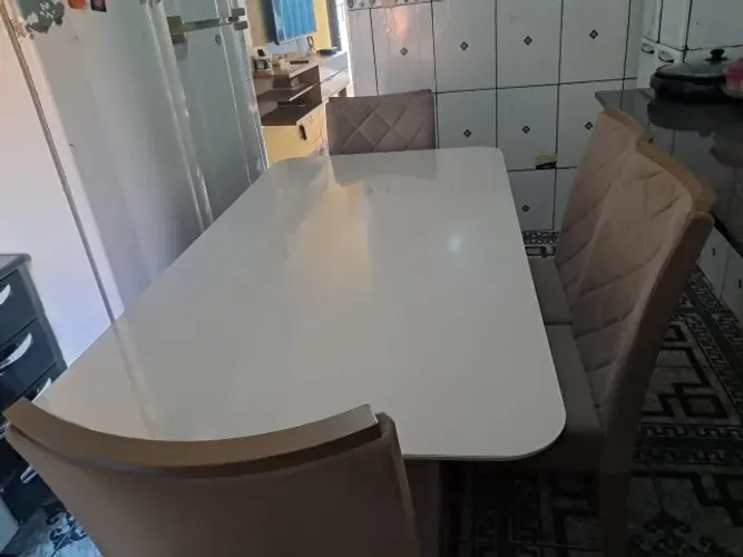 Mesa de 6 Cadeiras Super Nova!