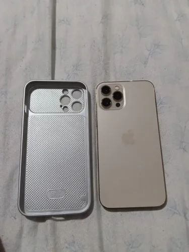 iPhone 12 Pro Max 256gb sem nenhuma peça tocada, todo original!!!