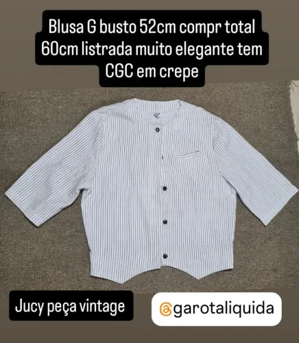 Blusa G busto 52cm compr total 60cm listrada muito elegante tem CGC em crepe