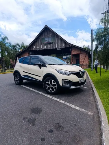 Renault Captur Intense 1.6 16V Flex 5P Aut. 2018