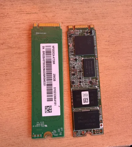 M2 SSD 256 gigas 