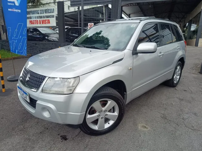 Suzuki Grand Vitara 2.0 16V 4x2/4x4 5P Mec. 2011