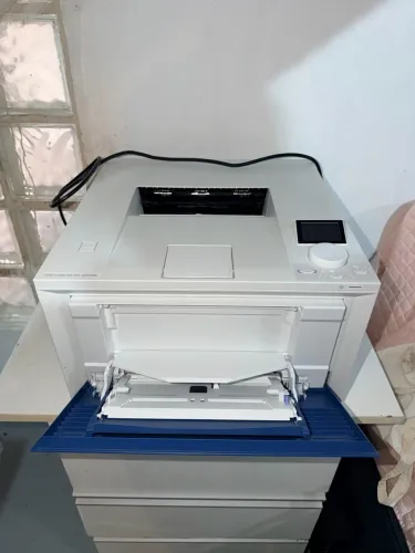 Impressora HP Color LaserJet Pro 4203dw Laser Colorida 110v + Transformador