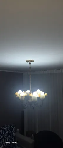 VENDO LUSTRE PARA SALA COM BOCAL PARA SEIS LÂMPADAS DE LED ANTIGO 