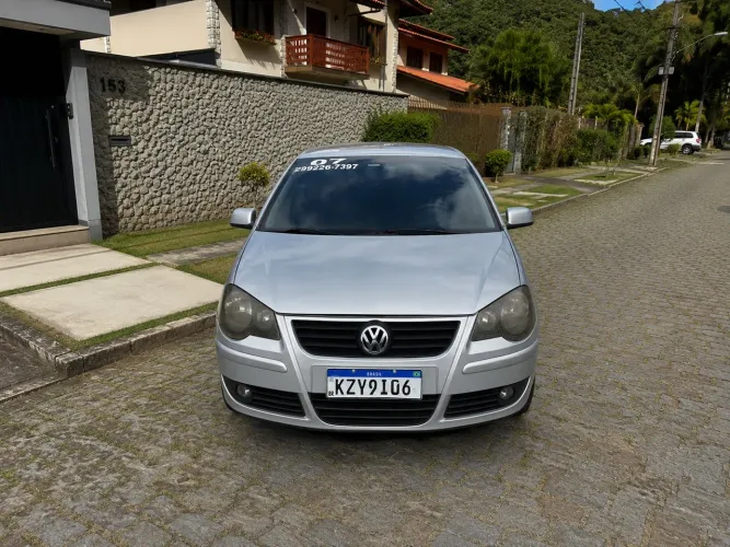 Volkswagen Polo Sedan 1.6 MI Total Flex 8V 4P 2007