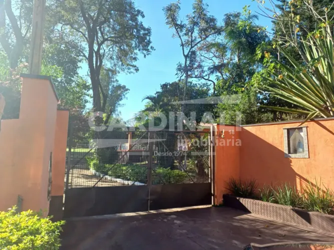 Chácara localizada no bairro Recreio campestre bem perto do Posto Castelo antes do Pedágio