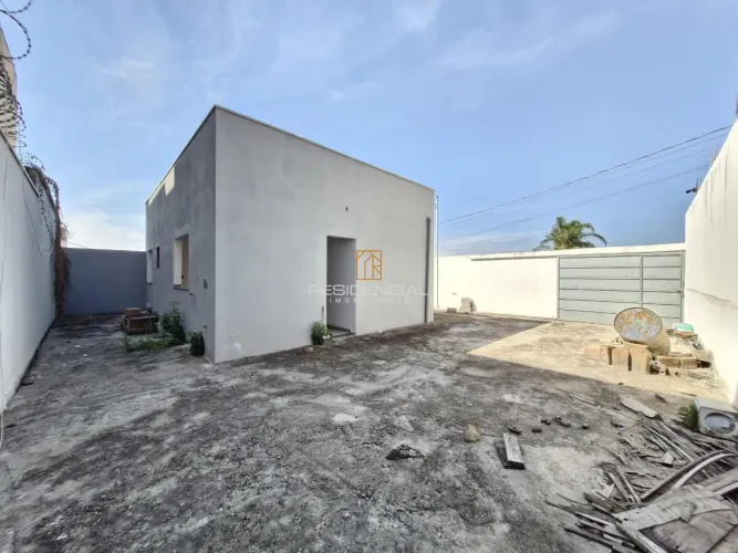 CASA A VENDA NO BAIRRO VALE DO SOL