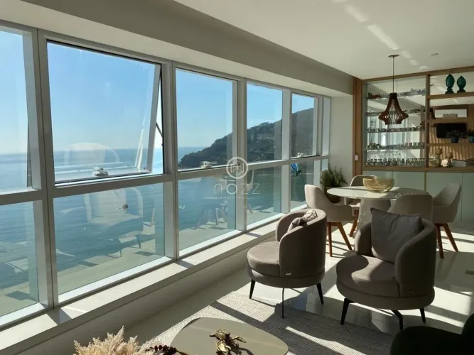 Magnifico Apartamento no Epic Tower Frente Mar em Balneário Camboriú