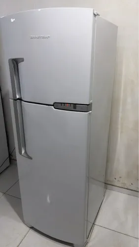 Geladeira Brastemp Frostfree 370 litros