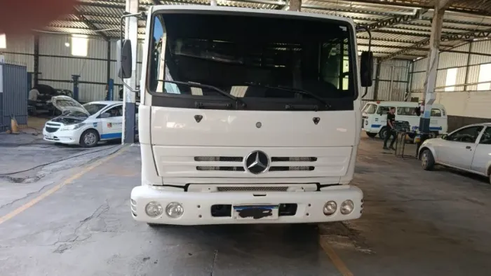 MERCEDES-BENZ 712 C