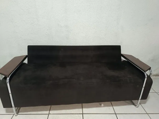 Conjunto de sofa um de três lugares e outro com 2 lugar 